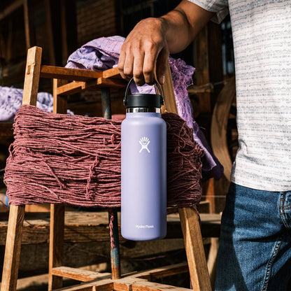 Hydro Flask Insulated Water Bottle – Used Very Good 40 ounce CONDITION: USED VERY GOOD 810007831770 No Promo Code Needed!